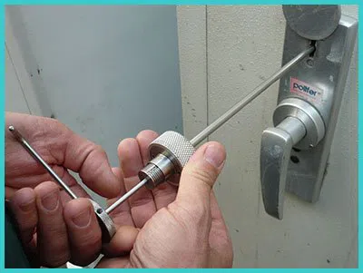 Advanced Locksmith Service Florissant, MO 314-372-0041 - 5-lock-opening